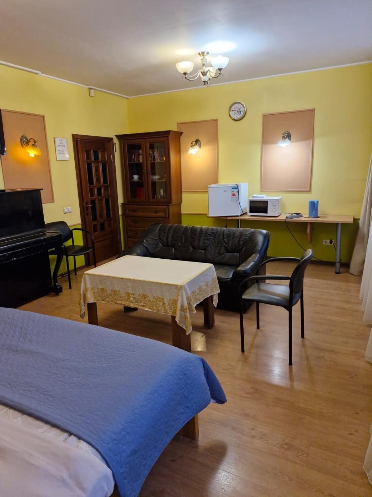 Apartament Erfolg 12 Daugavpils Exteriör bild