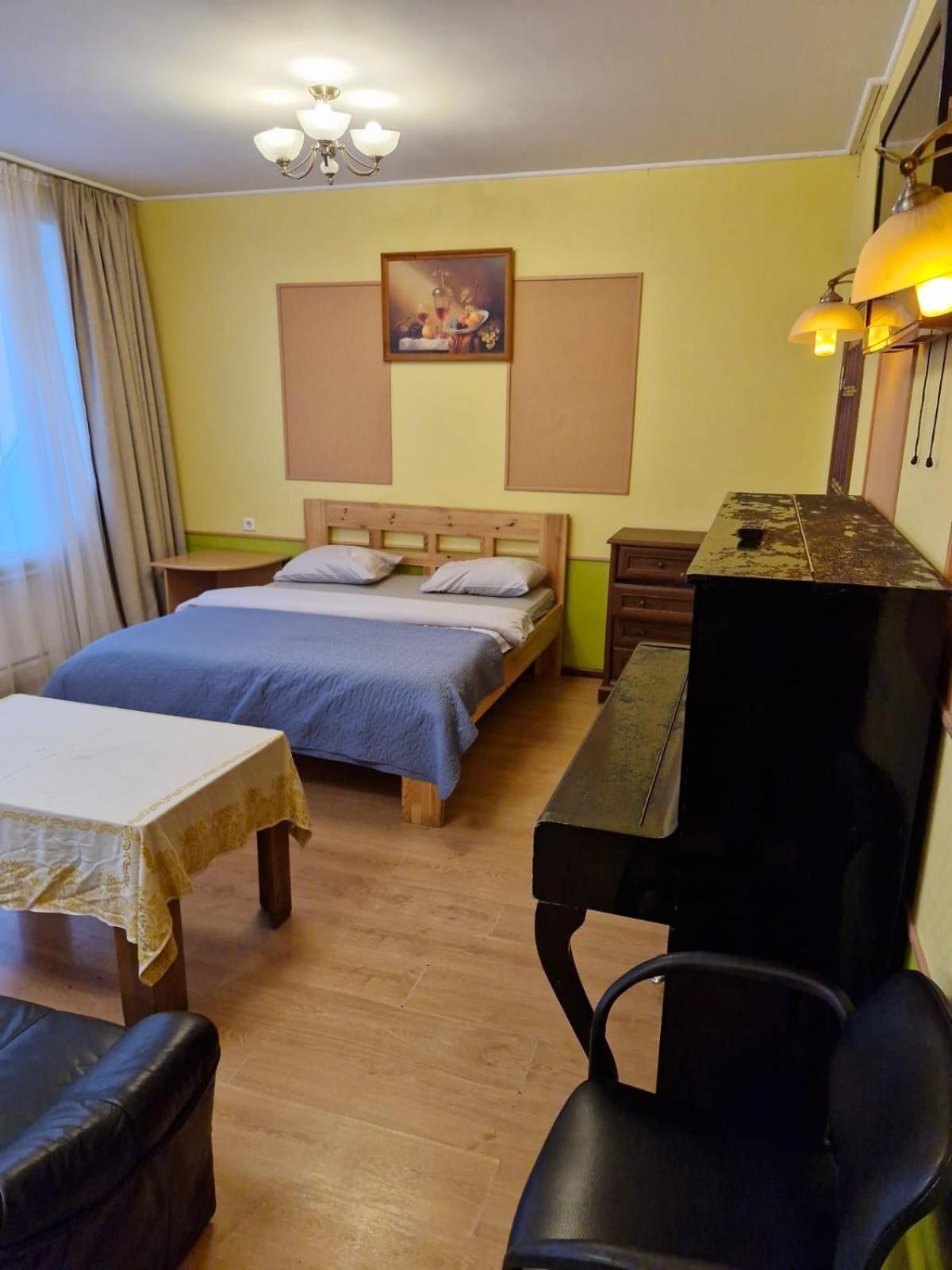 Apartament Erfolg 12 Daugavpils Exteriör bild