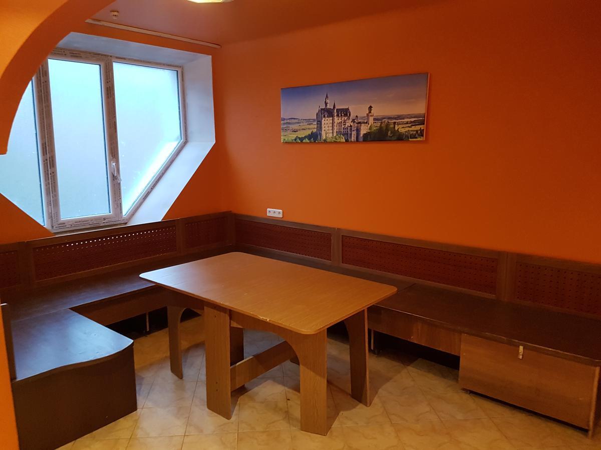 Apartament Erfolg 12 Daugavpils Exteriör bild