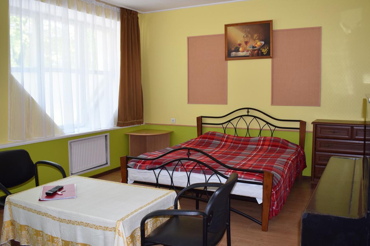 Apartament Erfolg 12 Daugavpils Exteriör bild